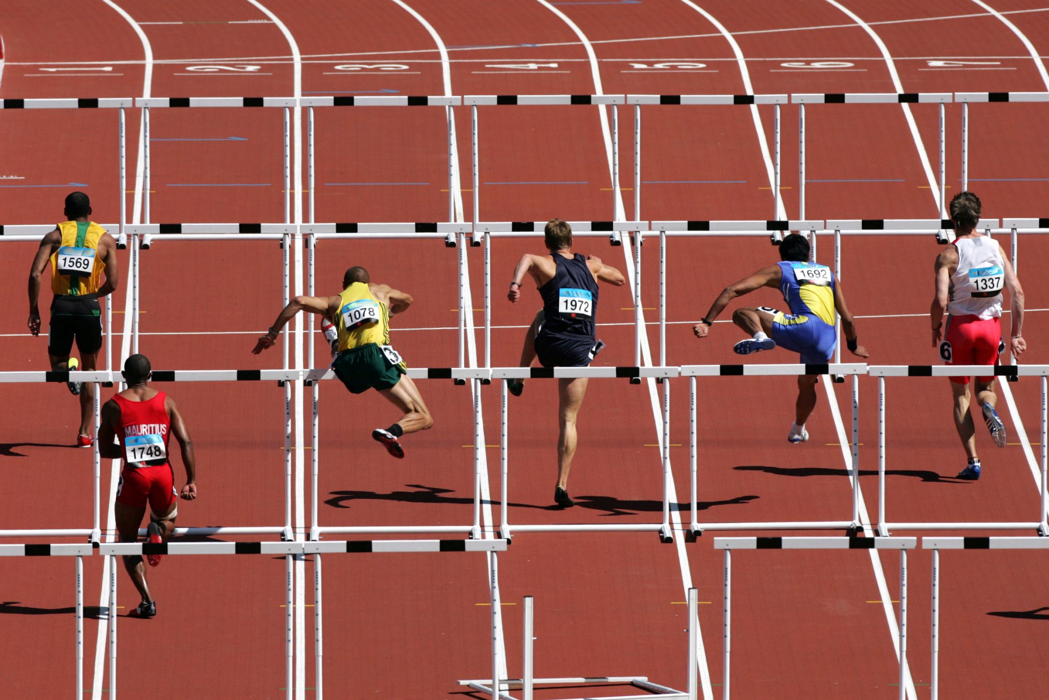 une course de 110 m haies, en athlétisme