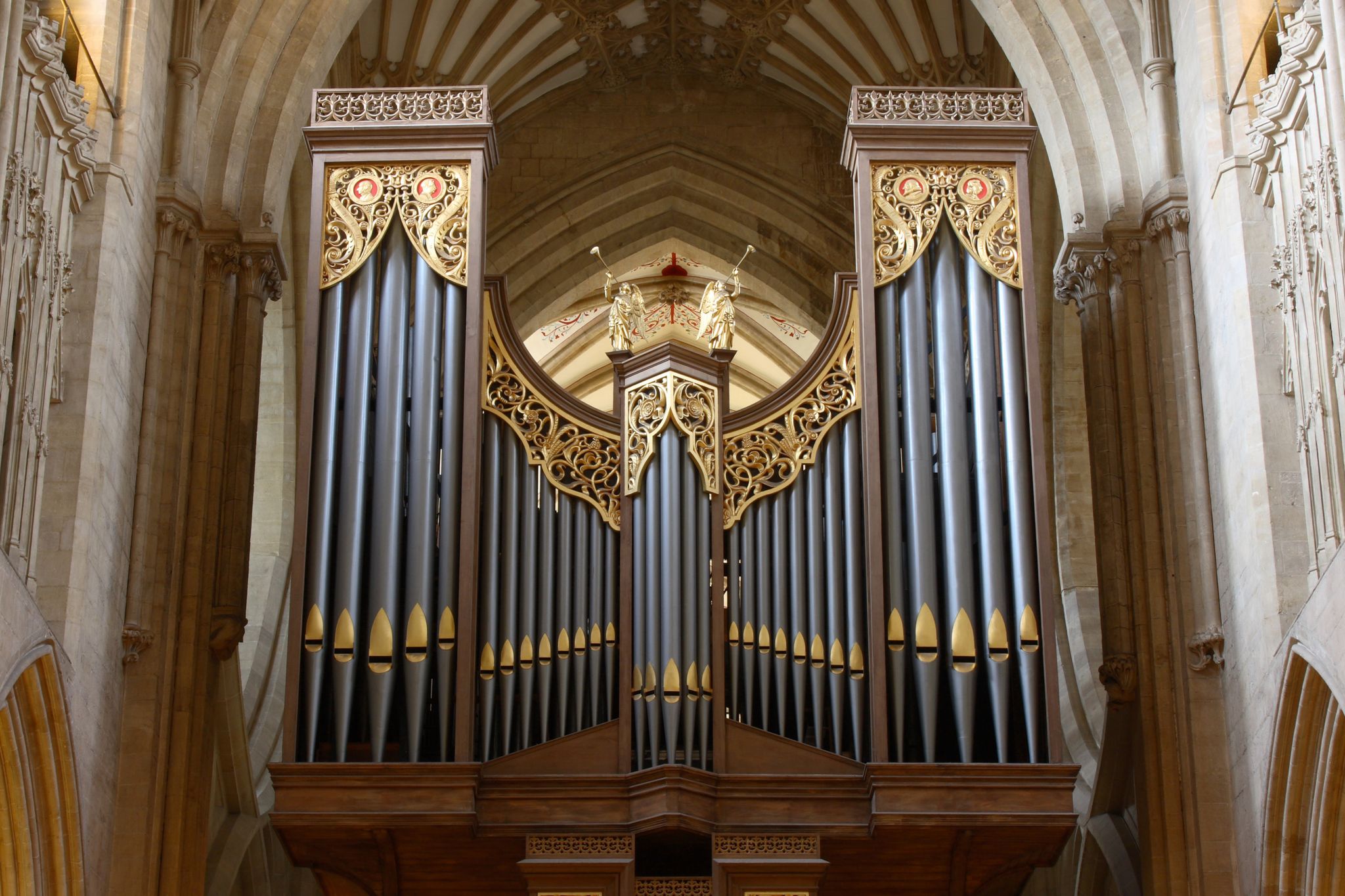 des tuyaux d’orgue